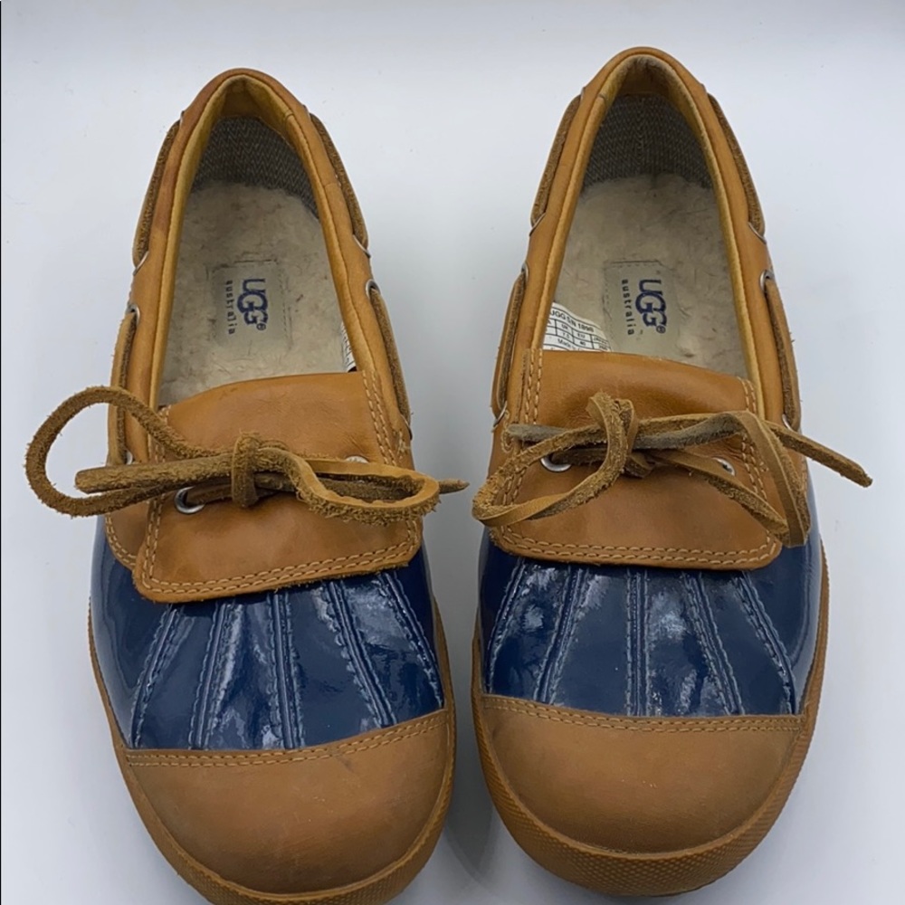 Ugg Duck boots women’s size 9 sn1989 brown / blue